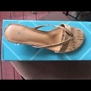 Xappeal Avita Sandals With Kitten heel size 6